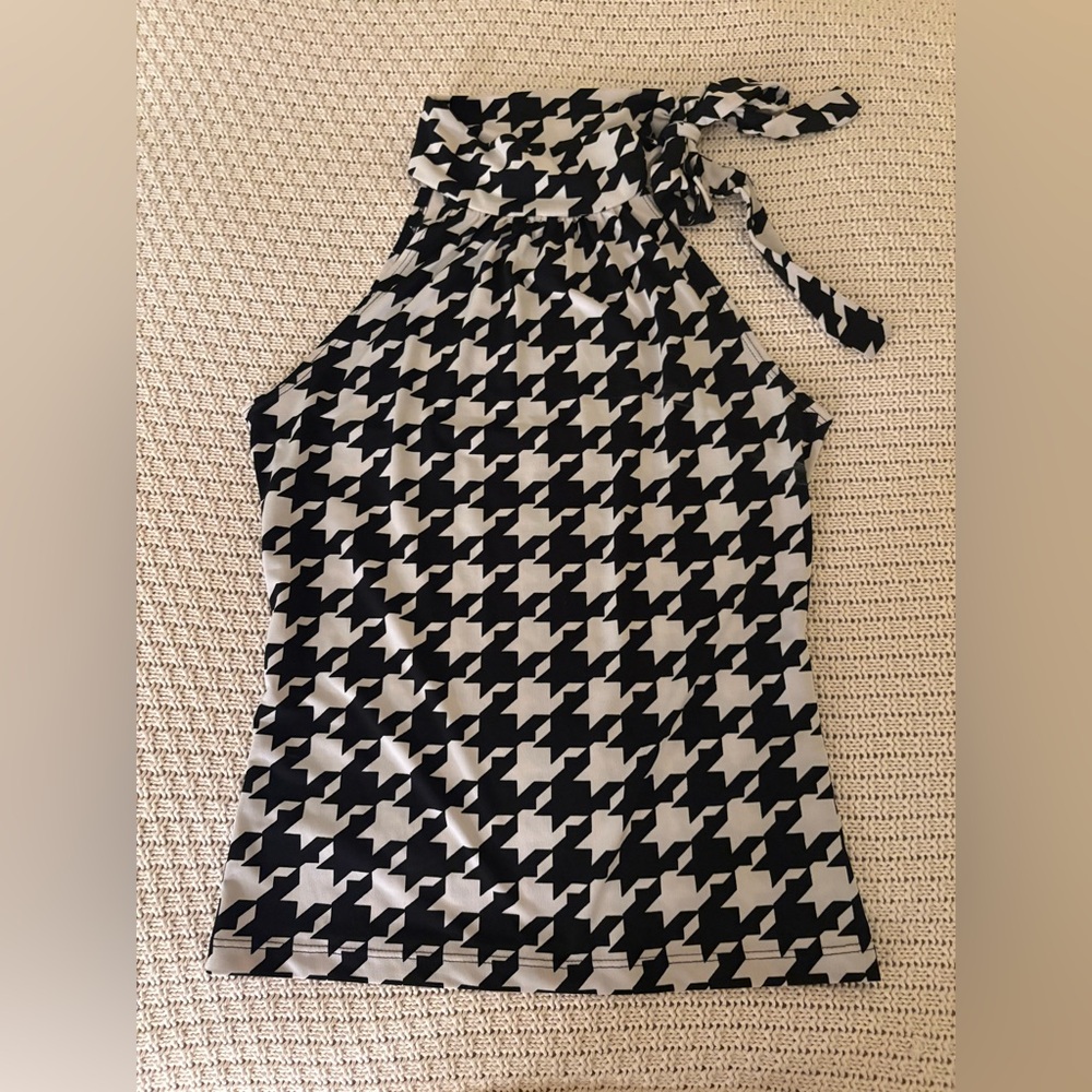Jonden Black and White Patterned Halter Top